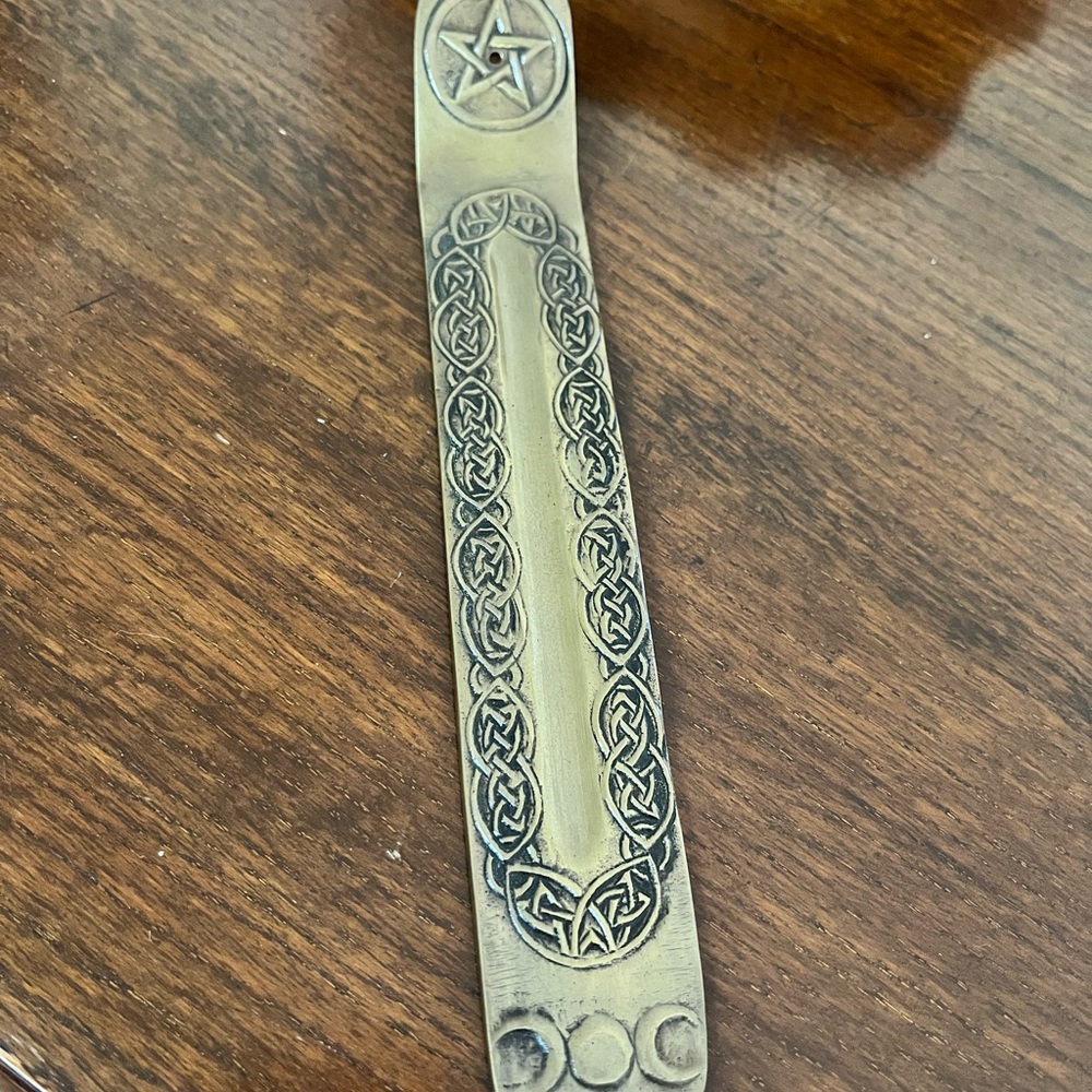Antique Brass Celtic Knot Metal Bookmark - Unbranded